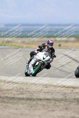 media/May-25-2025-Lets Ride (Sun) [[0ff033e448]]/C Group/1140am (Grapevine)/